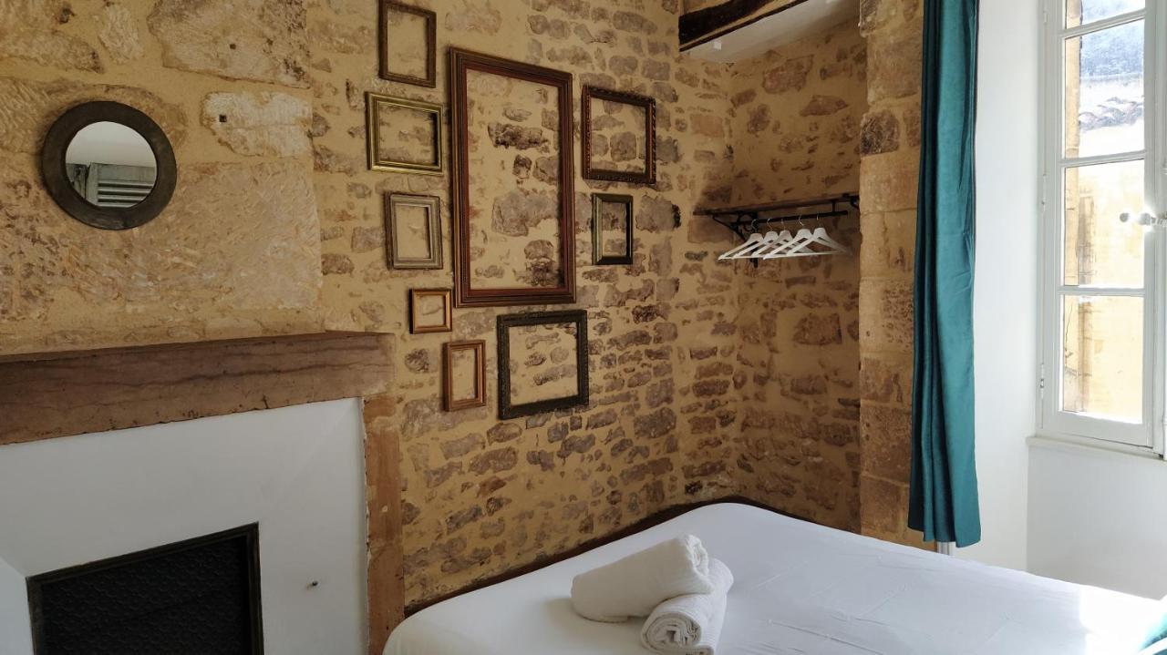 Les Appartements De Bacchus Sarlat Exterior foto